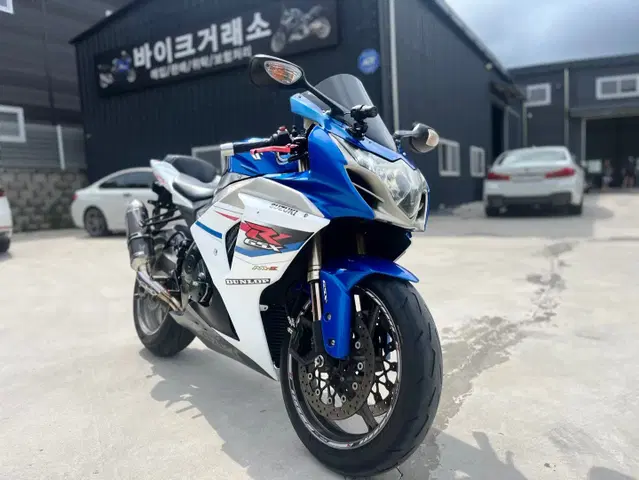 gsx r 1000 2011년/5만/요시무라쌍발 주행좋은차량 판매합니다