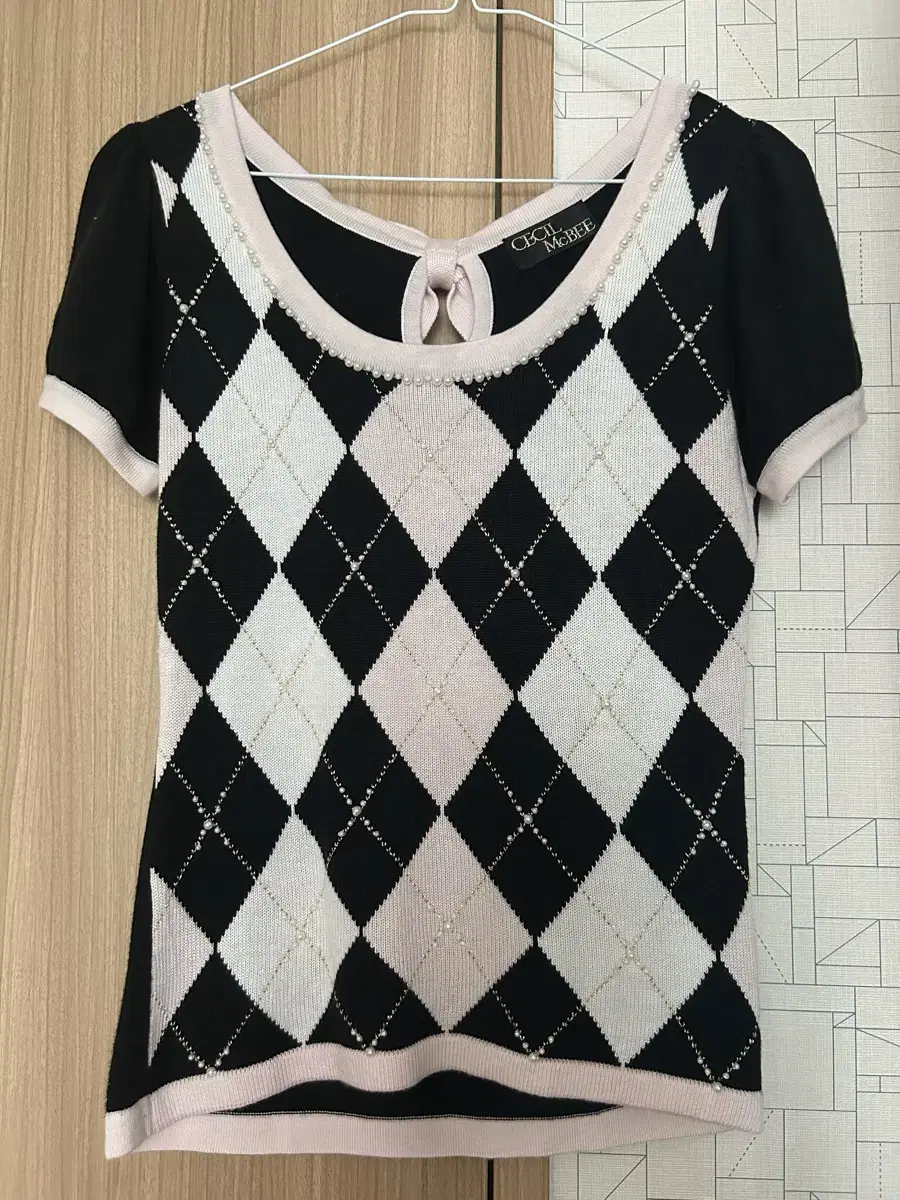 Cecil McBee Argyle MilkPink Knit