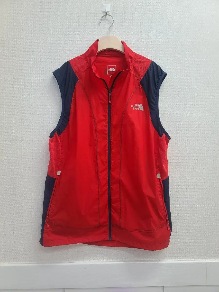 Genuine The North Face Baselock Vest