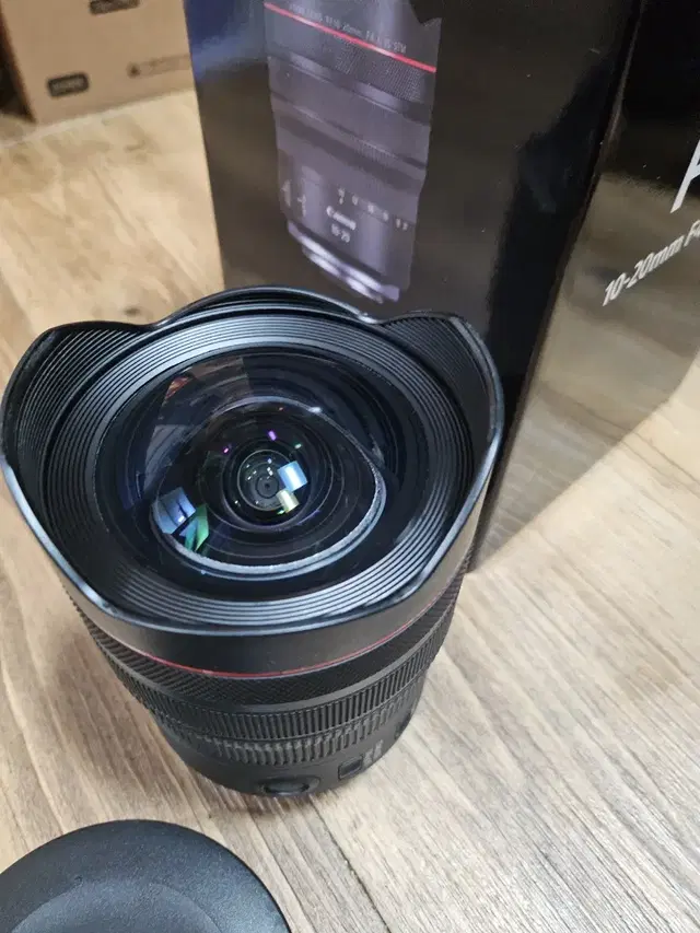 RF10-20mm F4 L IS STM