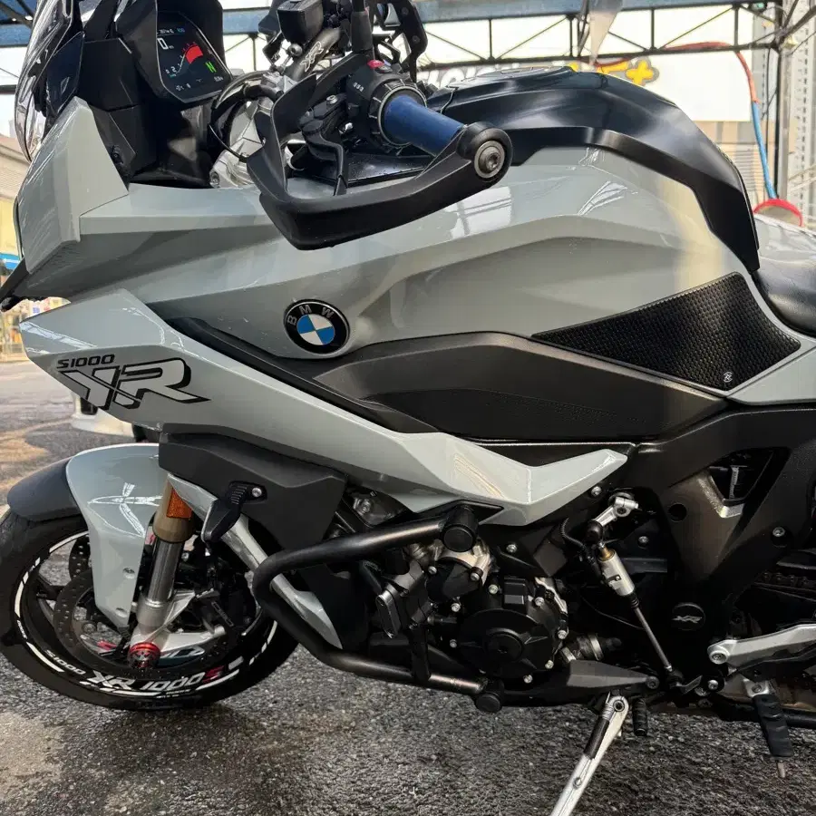 20년식 s1000xr 판매해요