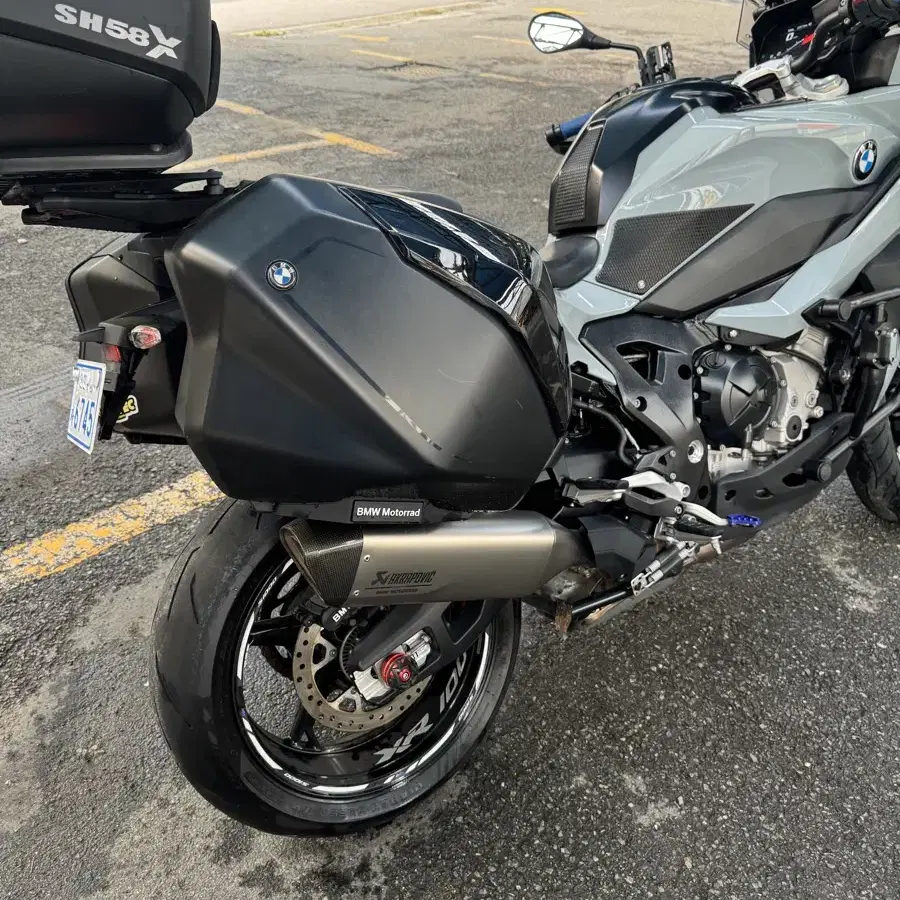 20년식 s1000xr 판매해요