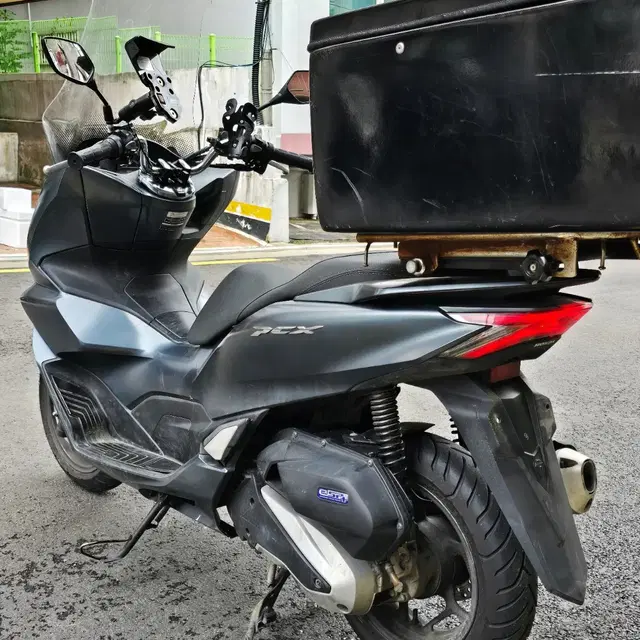 21년식 PCX125 ABS 배달세팅 팝니다