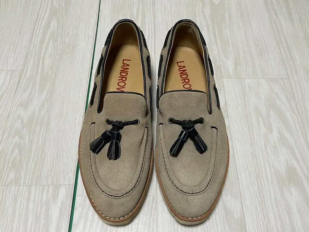 (Price drop) Land Rover shoes