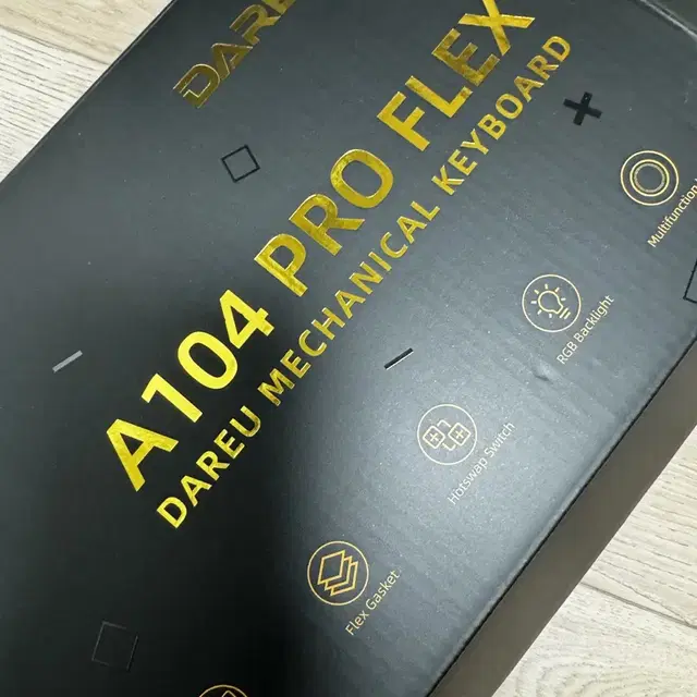 다얼유 A104 PRO FLEX  (알루비얼골드,저소음오크축)