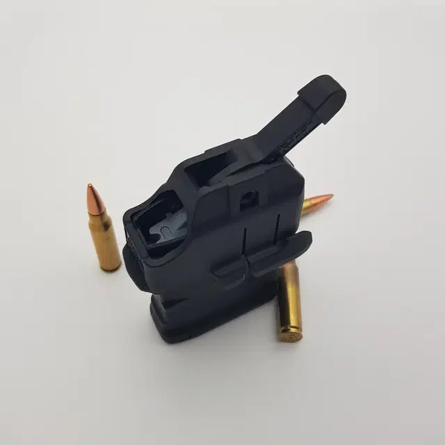 [정품] AR15 소총 MAGLULA LULA Loader 5.56급탄기