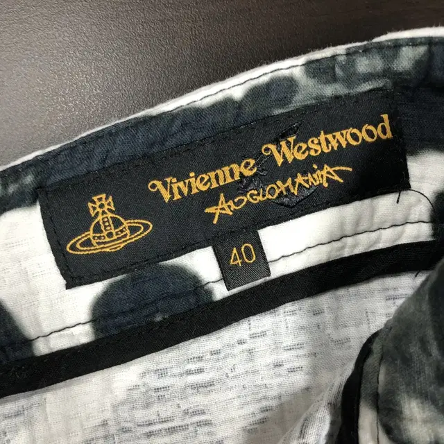 [ Vivienne Westwood ] 비비안 웨스트우드 아트패턴 스커트