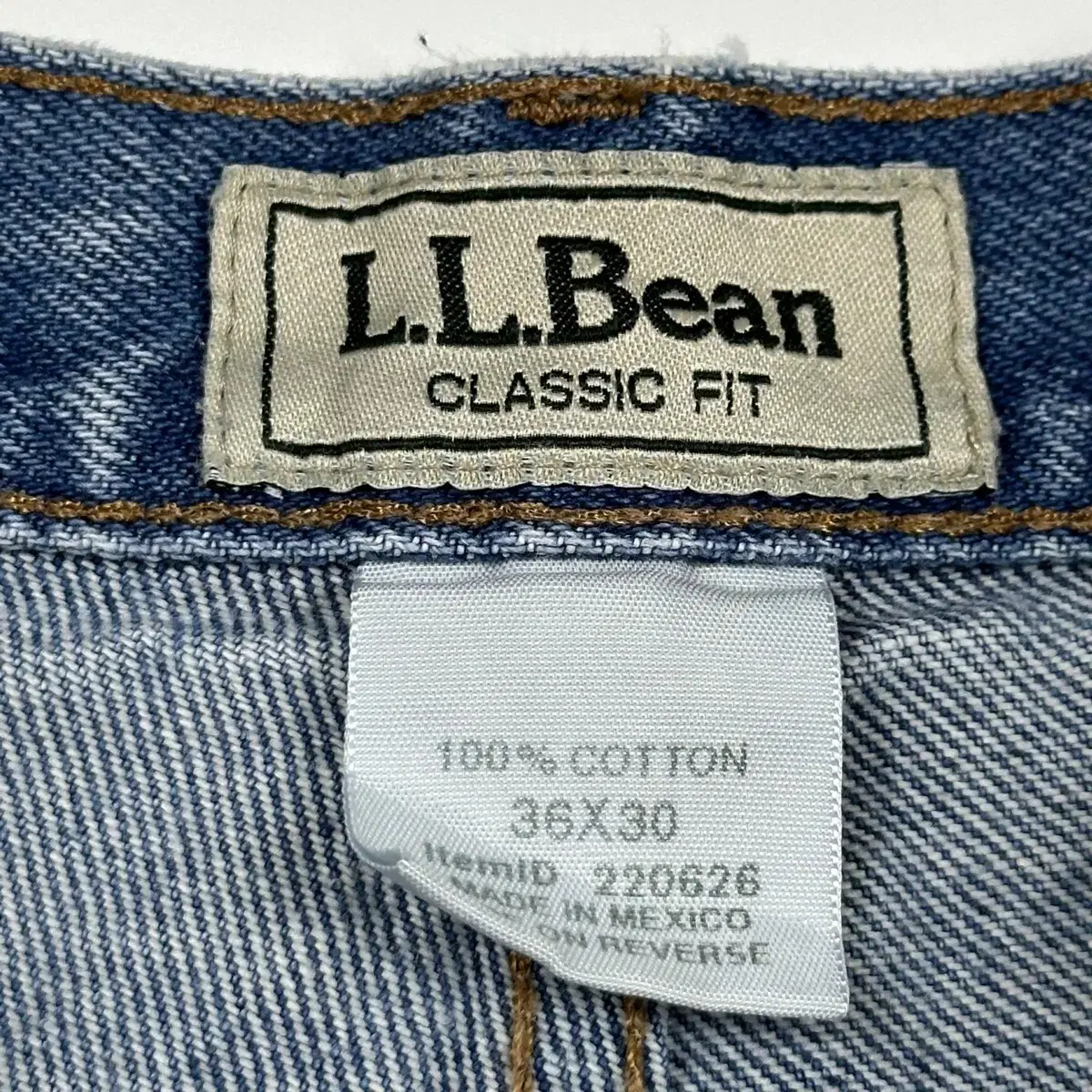 (36) L.L.Bean 엘엘빈 클래식핏 연청 데님팬츠