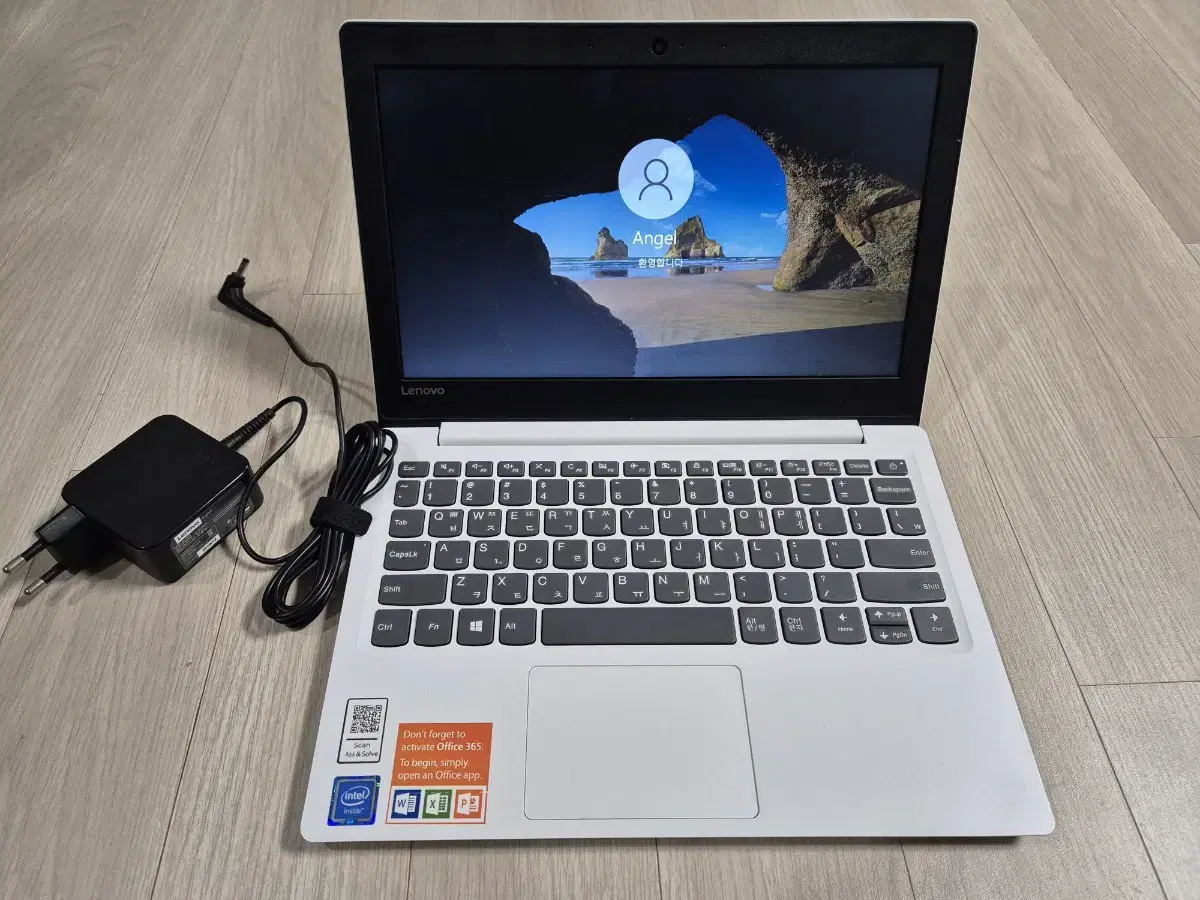 Lenovo IdeaPad S130 Laptop