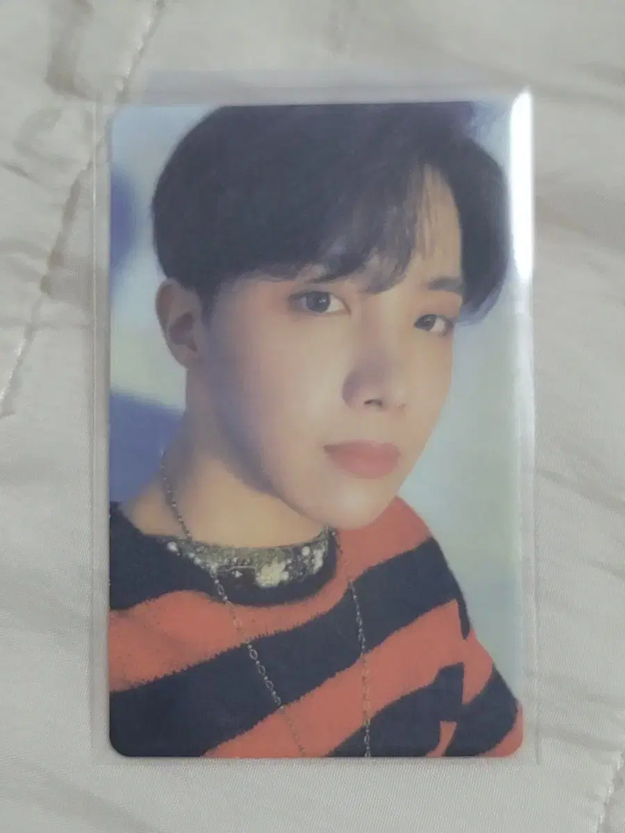 Persona bangtan j-hope Charms Photocard