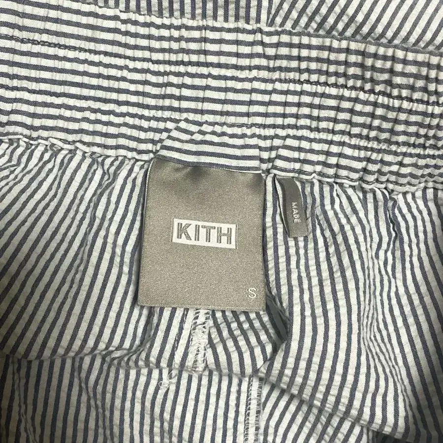 Kith 스트라이프 복서 쇼츠