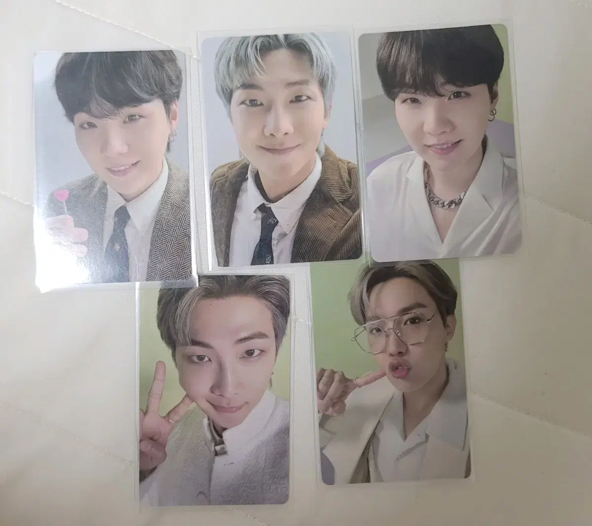 Bangtan dey calendar photocard suga rm hosok j-hope photocard