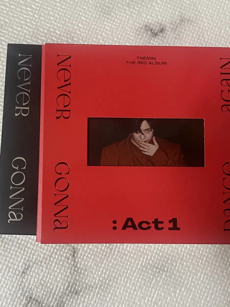 SHINee taemin Act1 Criminal unsealed Album(Black,Red)