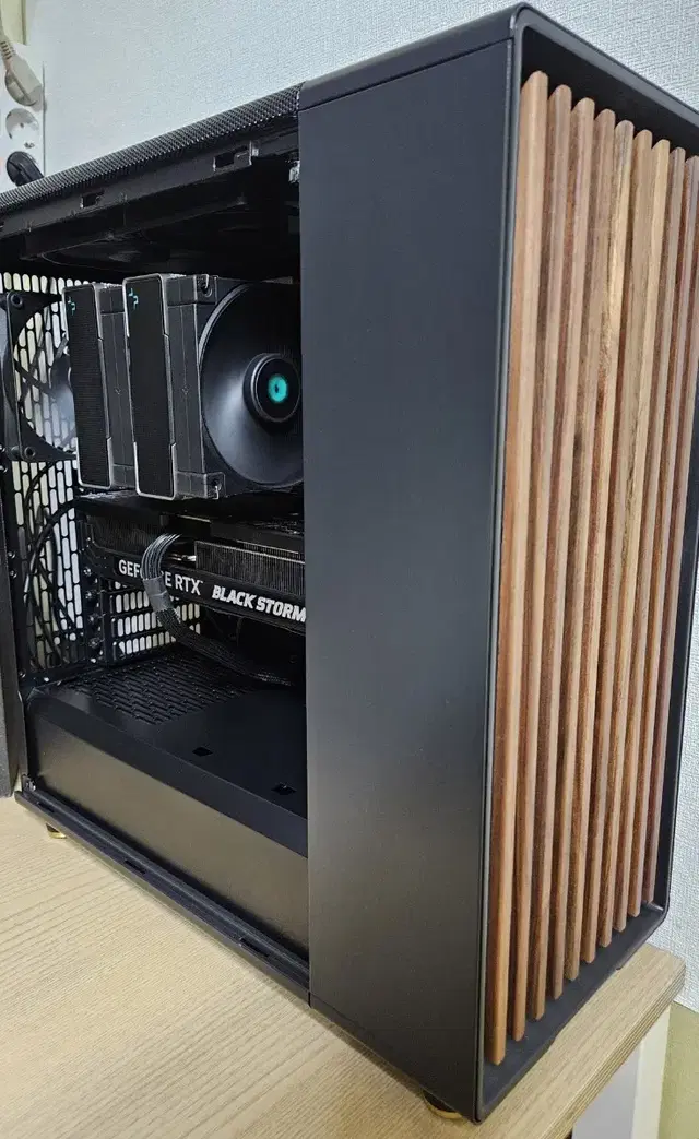 7950X3D RTX4080 초고사양 데스크탑