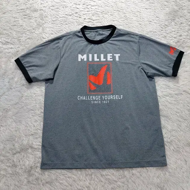 Size 100) Miele Functional Tee