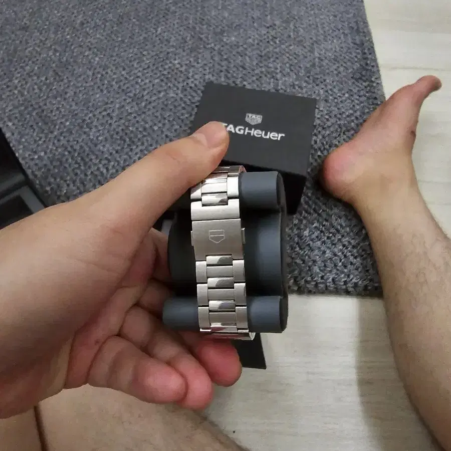 태그호이어 까레라 신형 검판 41mm 팝니다