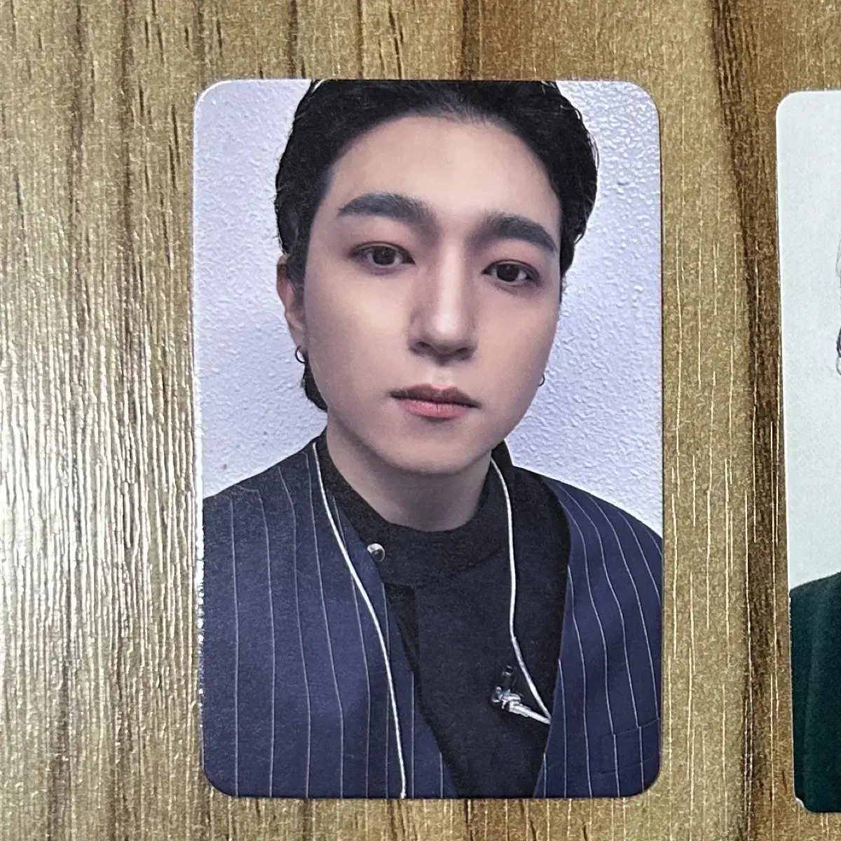 Day 6 Sungjin Sung photocard (MMT pre-order benefit)