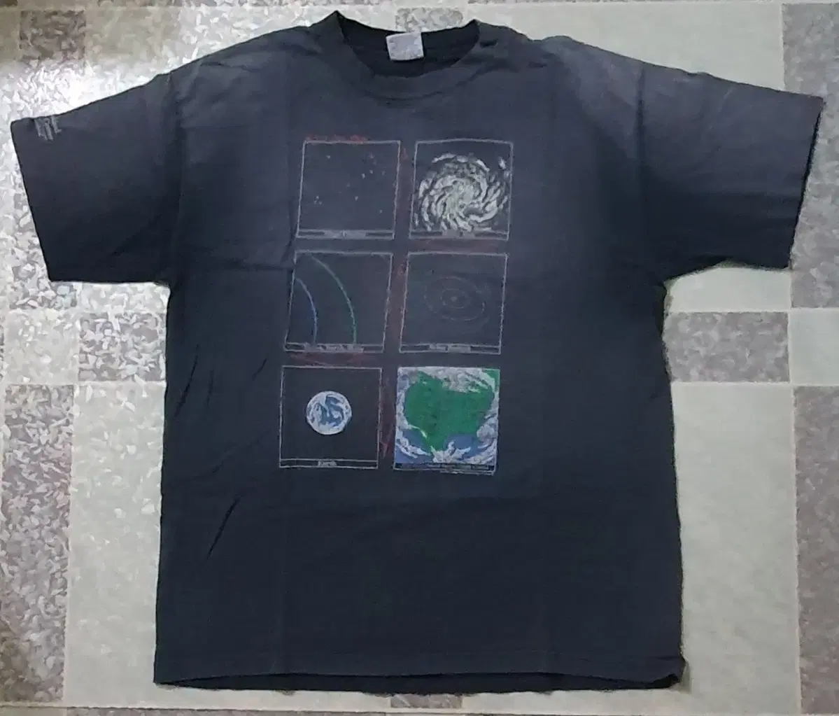 Sell 90s NASA T-shirts