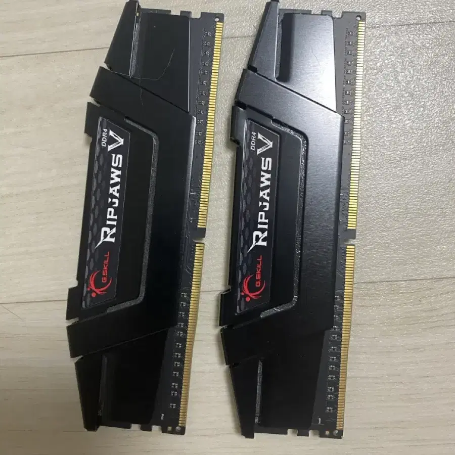 DDR4 cl14 3200 8g x2개