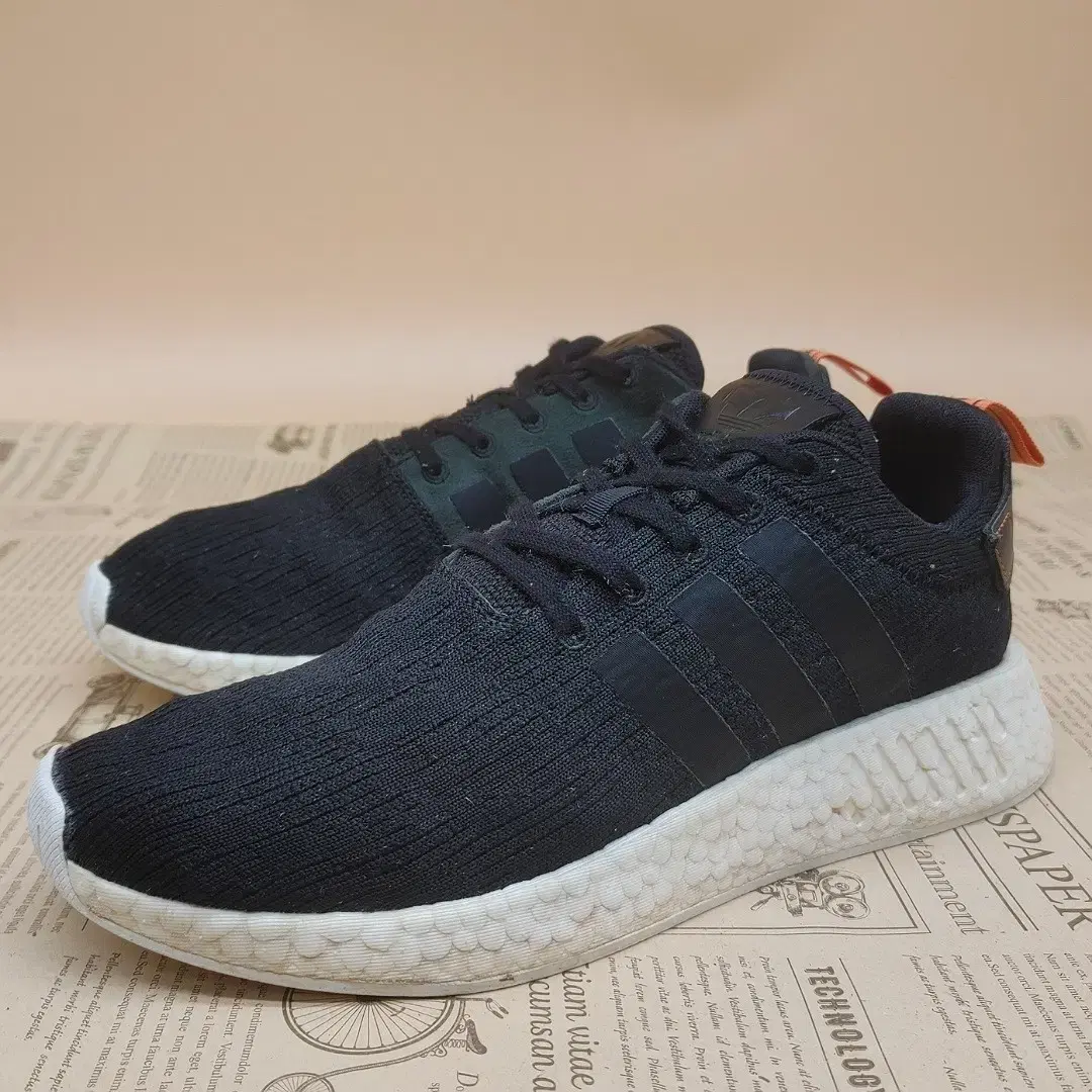 아디다스 nmd r2 남성운동화270