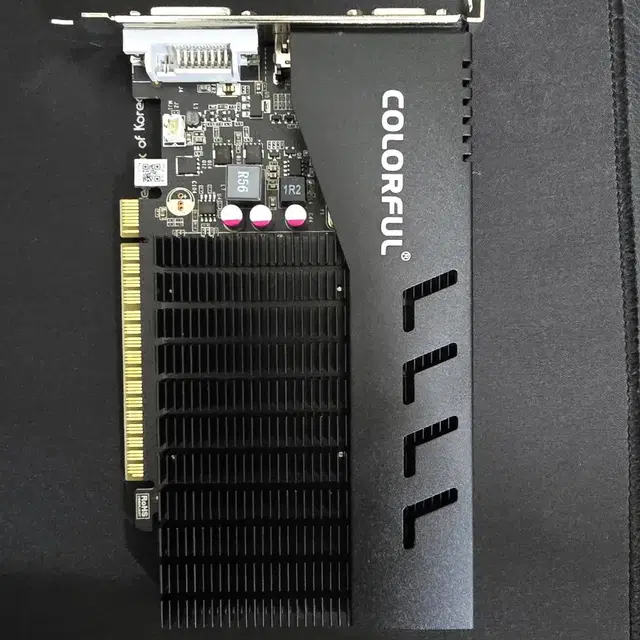 PC부품 그래픽 카드 GT 710 1G