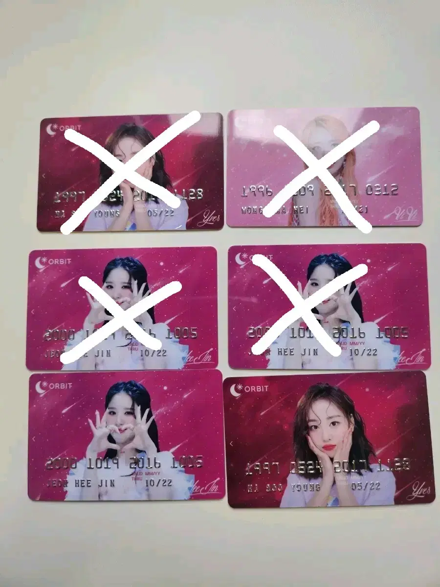 I'm selling loona of the month birthday kards.