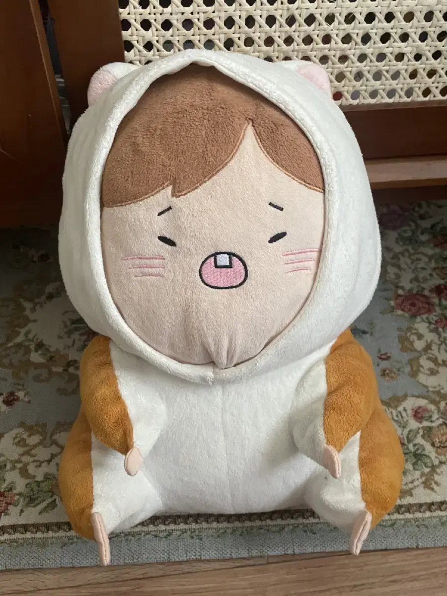 Whiskey Hamchigyu Doll