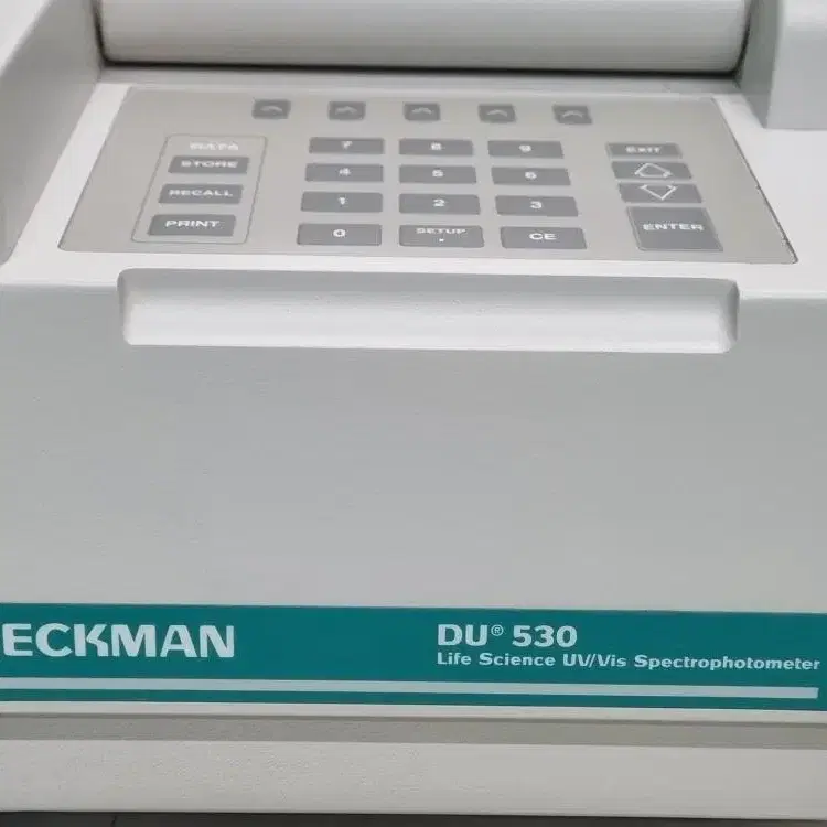 BECKMAN DU530 Life Science UV/VIS 분광광도계.