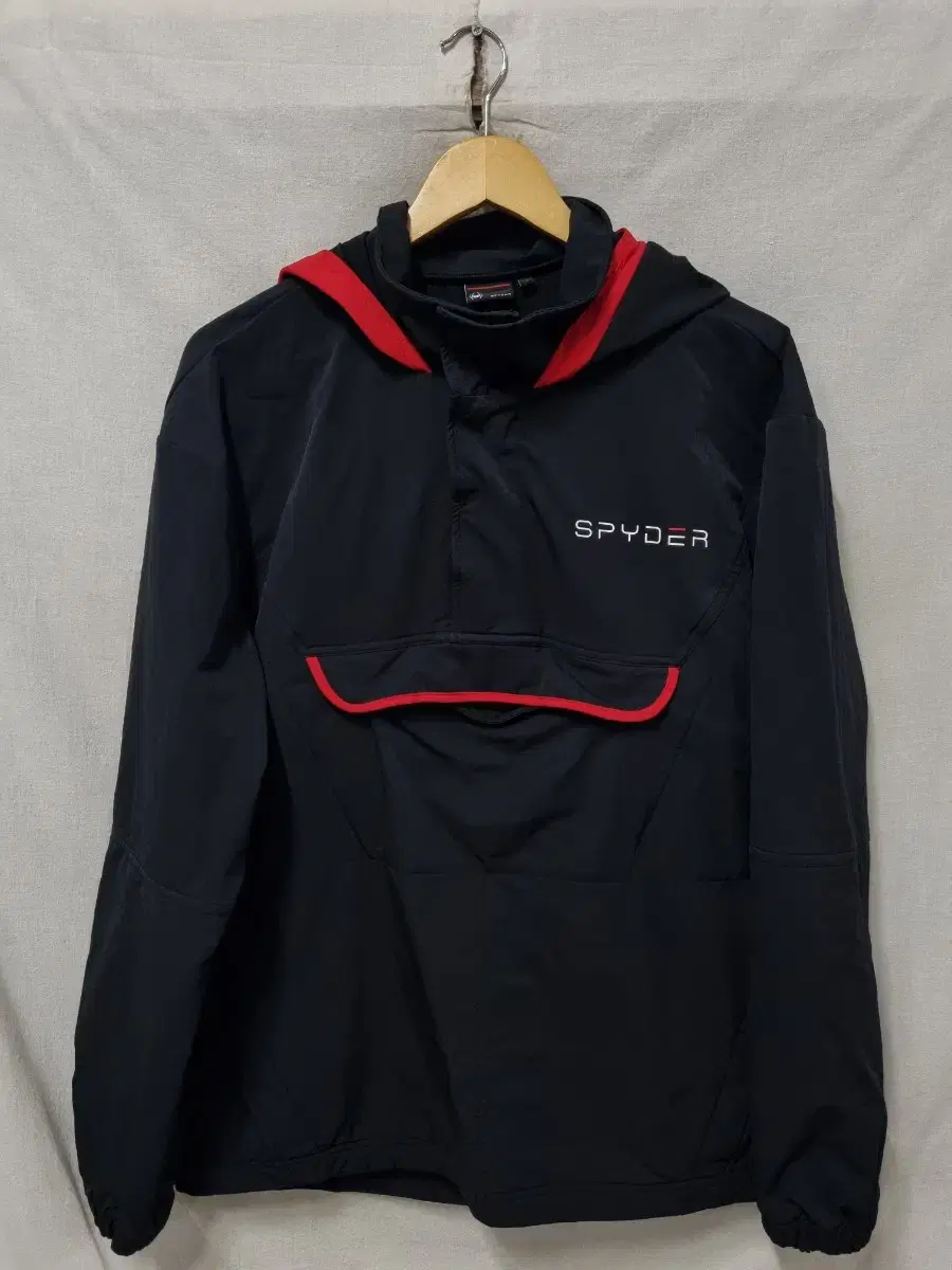 Spider Anorak 100