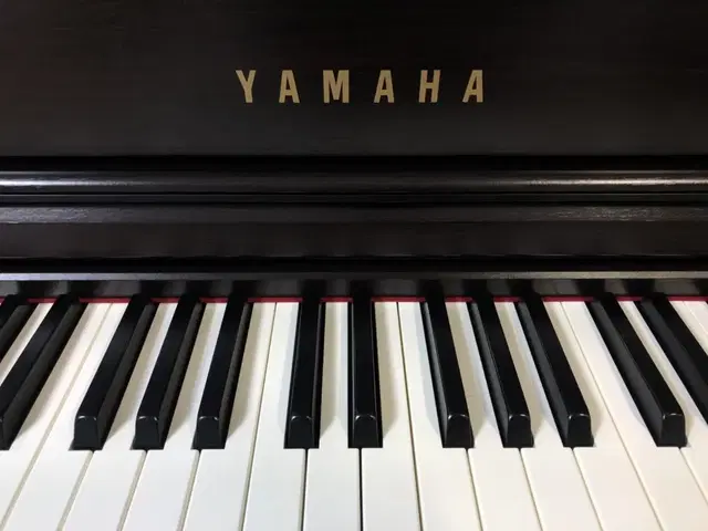 YAMAHA clp 635 (야마하)