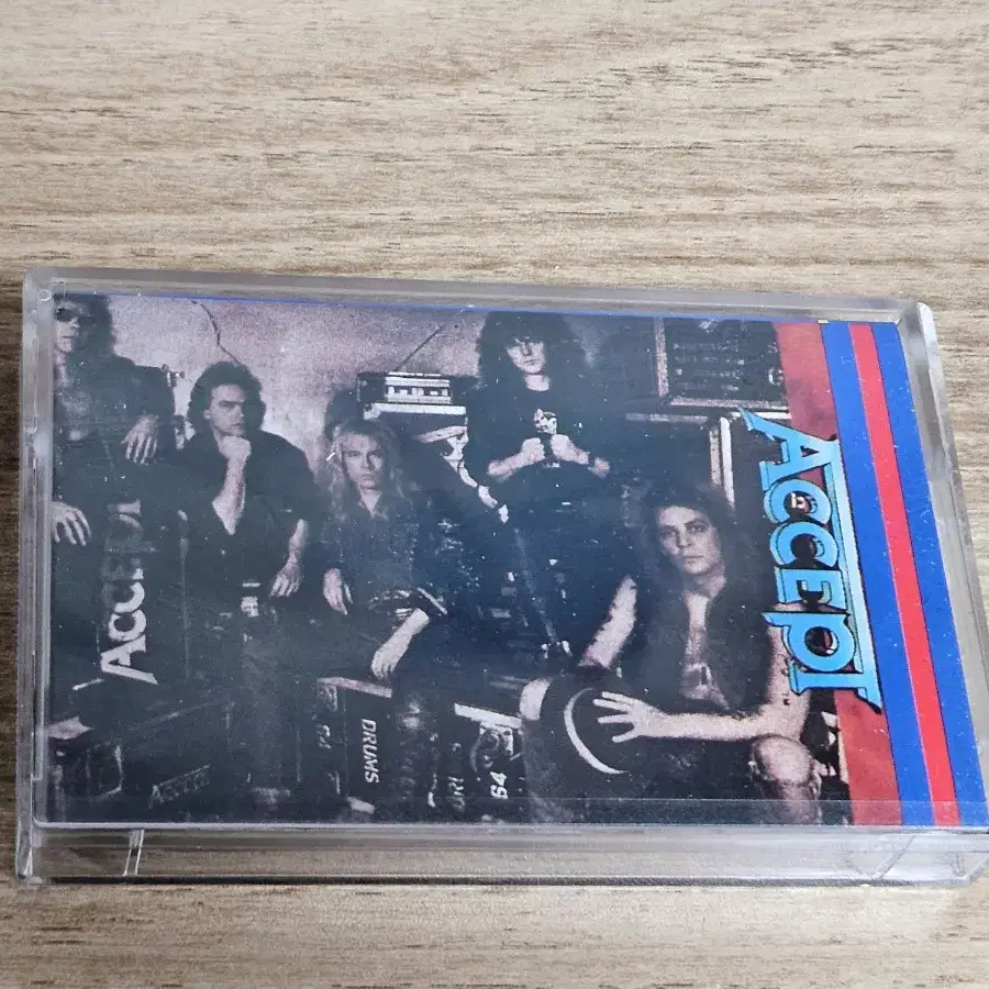 Accept - Eat The Heat (Tape)