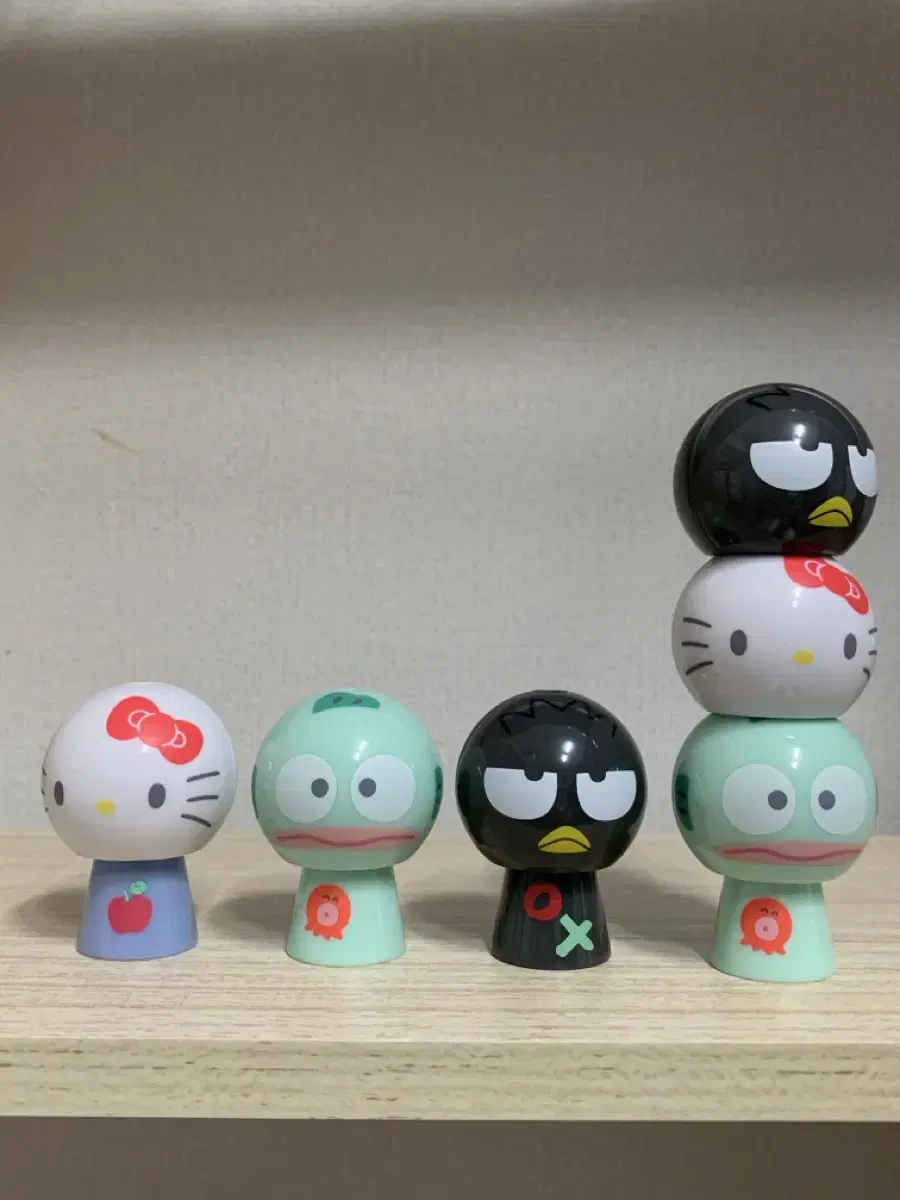 Sanrio Dango Figures (Hankyodong, Hello Kitty, Batsumaru)