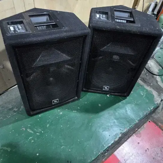 JBL JRX200 스피커