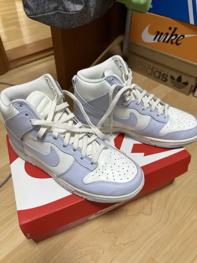 (W)Nike Dunk High Football Grey 255