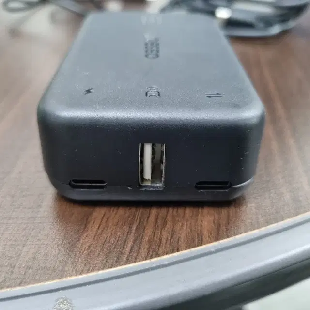 uvc to hdmi 컨버터 입니다.