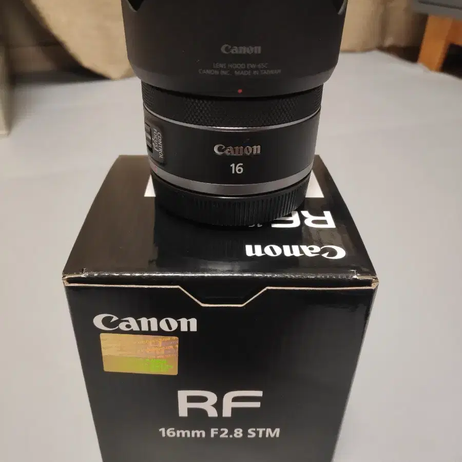 캐논 RF 16mm 2.8 + 정품후드