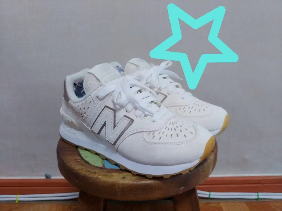 225 ) NEWBALANCE (뉴발란스) 정품 여성 574 운동화