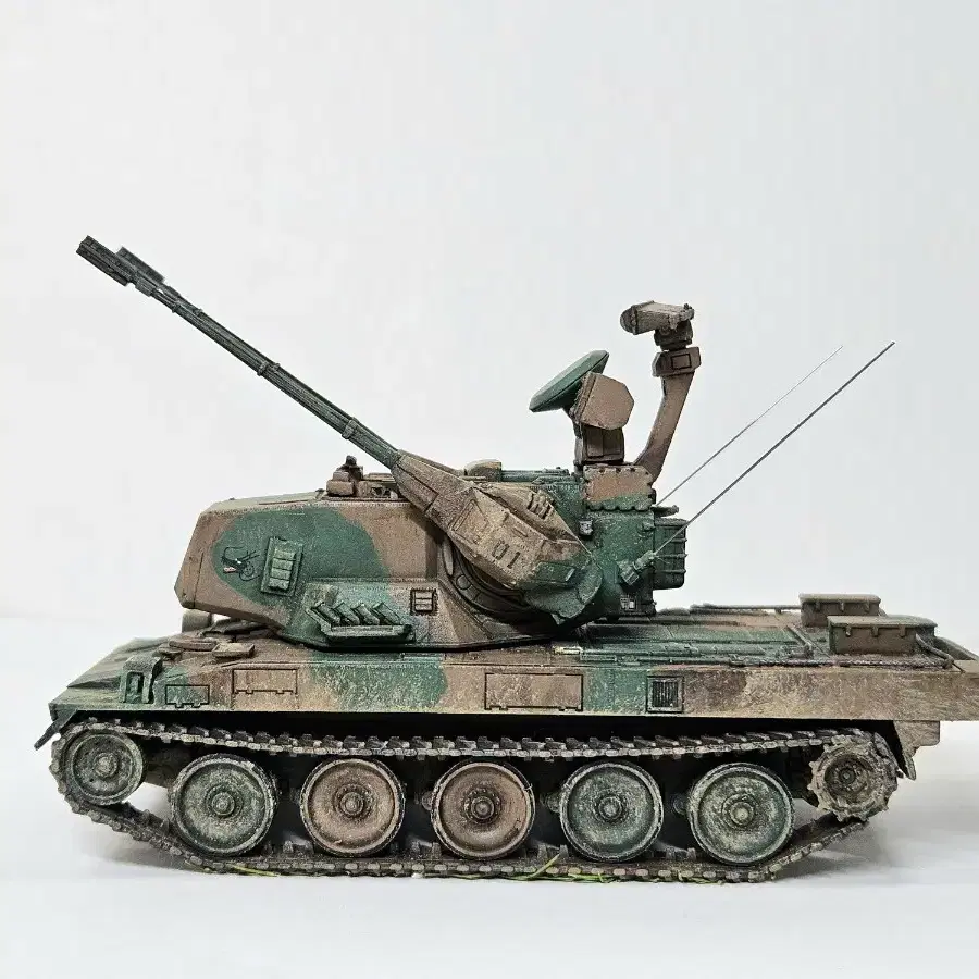 [Fujimi] JGSDF 87식 자주고사기관포 도색 완성품.