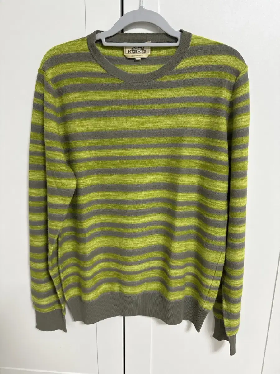 Hermès Cashmere Long Sleeve Knit