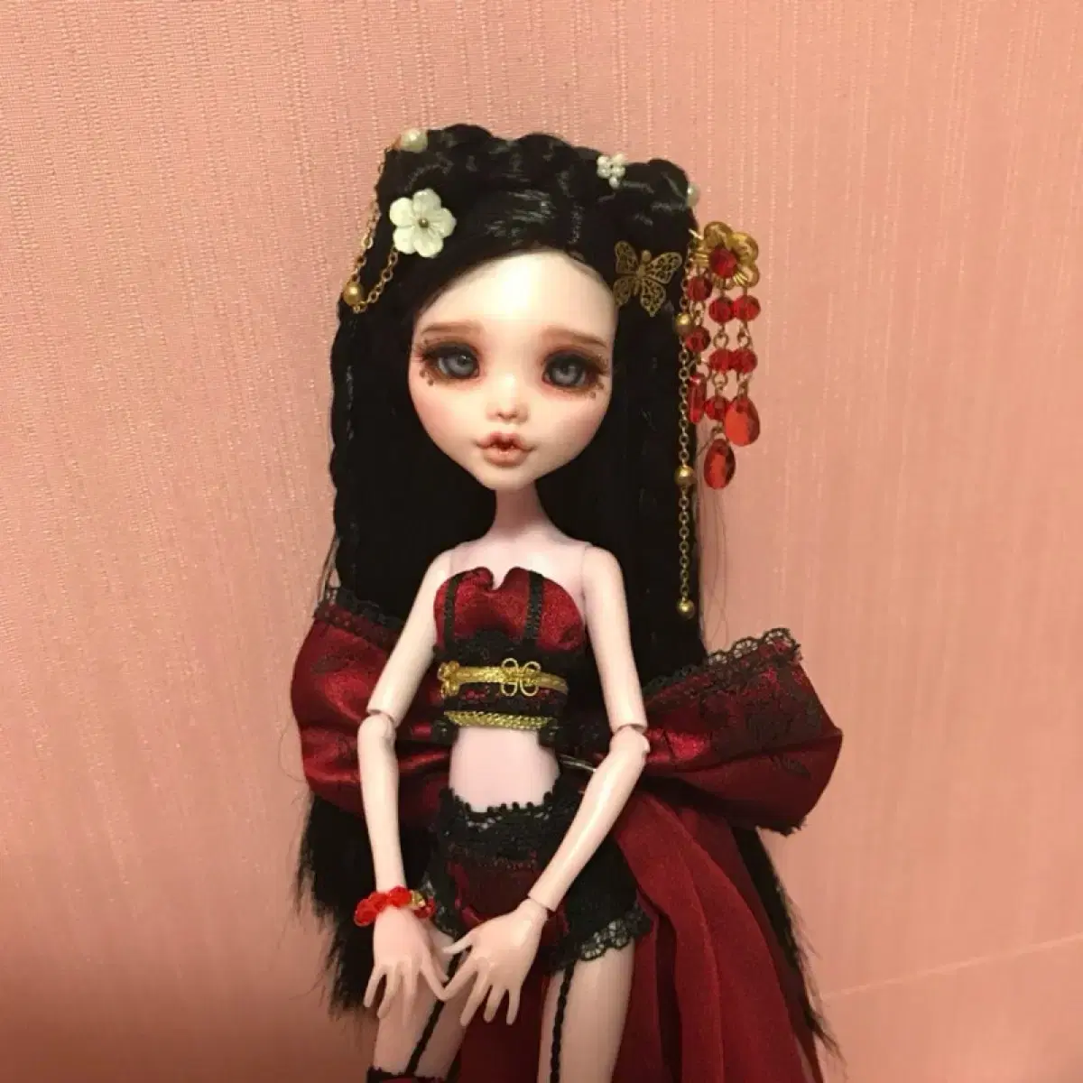 Hello Mari Auction Monster High Doll Monhadol Seranim Outfit Included