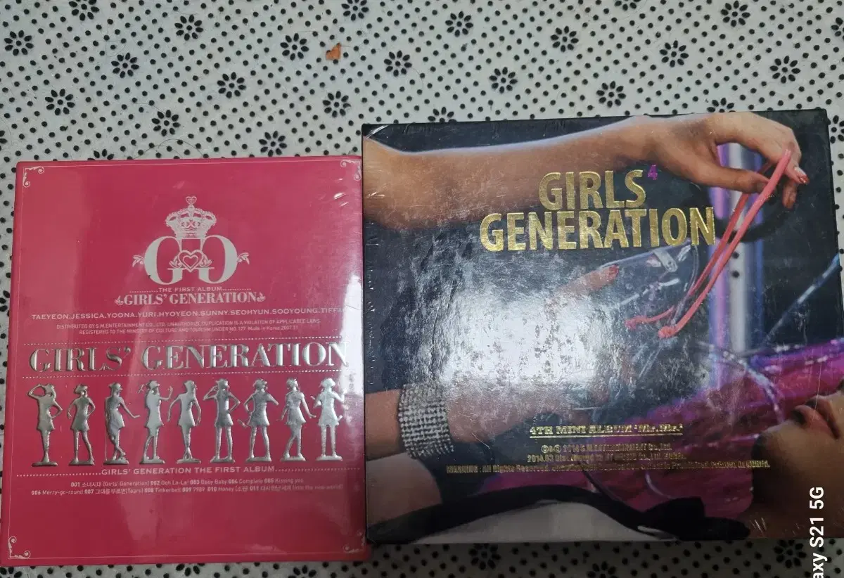 2 Girls Generation CDs in bulk unsealed