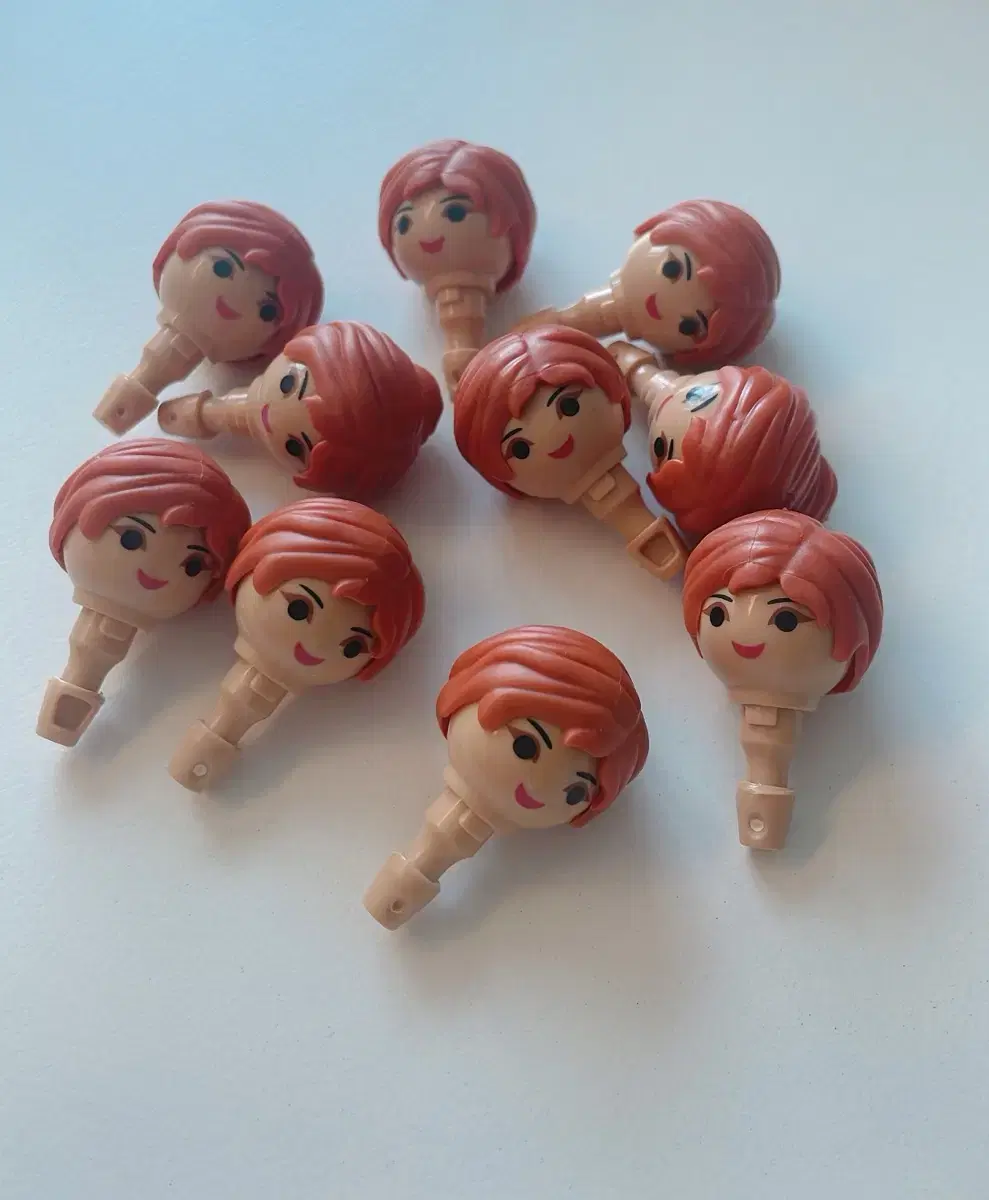 Playmobil - Tanned Face + Orange Hair Set