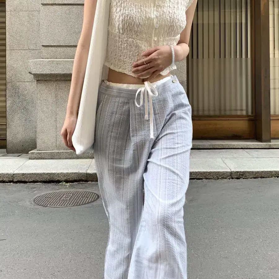 프릴리 DV. Pintuck Stripe Linen Pants