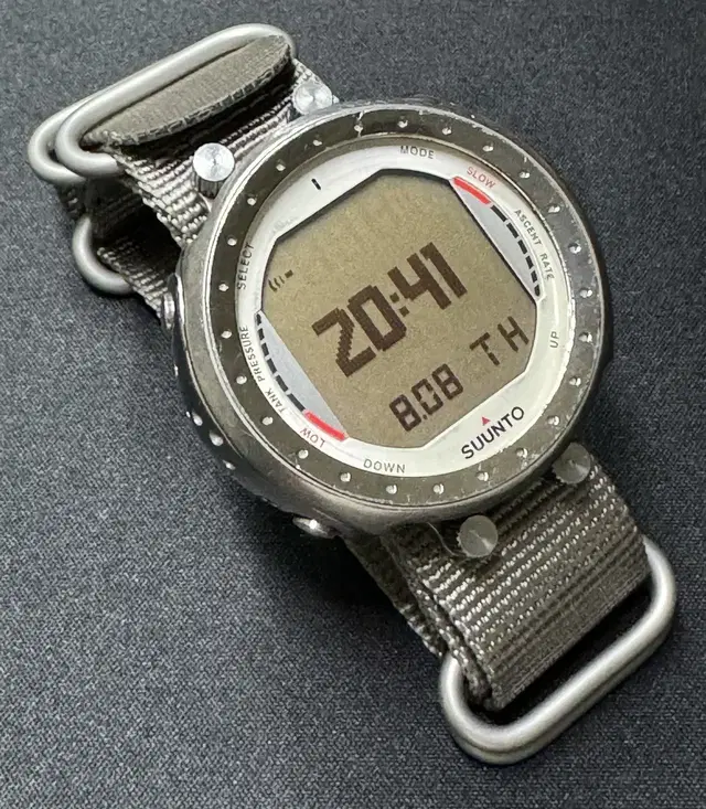 SUUNTO D9 다이빙 컴퓨터 순토