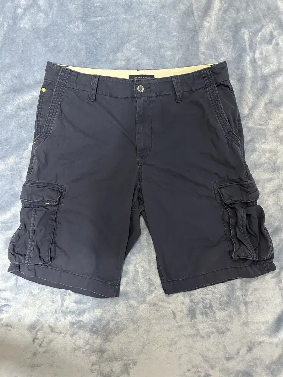 [35] Tommy Hilfiger Cargo Vahn in Navy