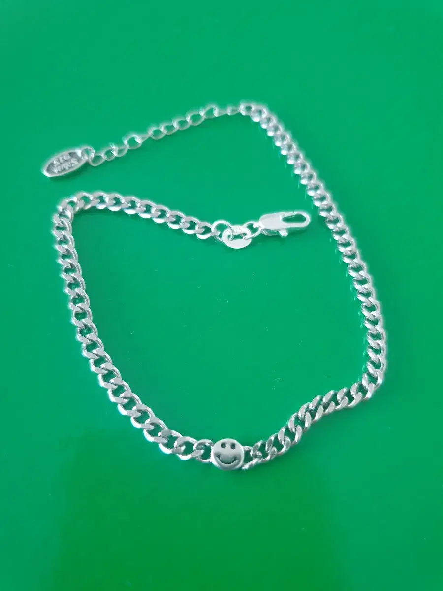Smile Silver Chain Bracelet (new)