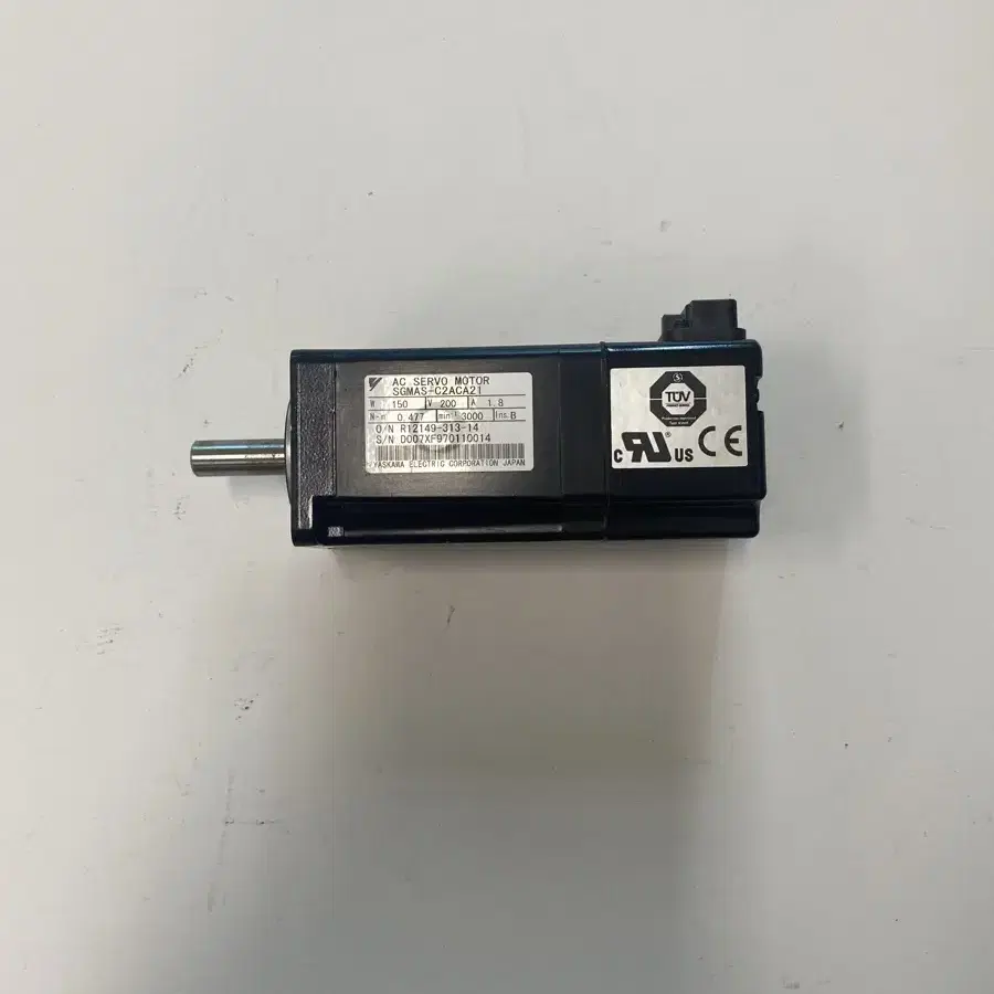 356번. SGMAS-C2ACA21 (150w) 야스까와 서보모터