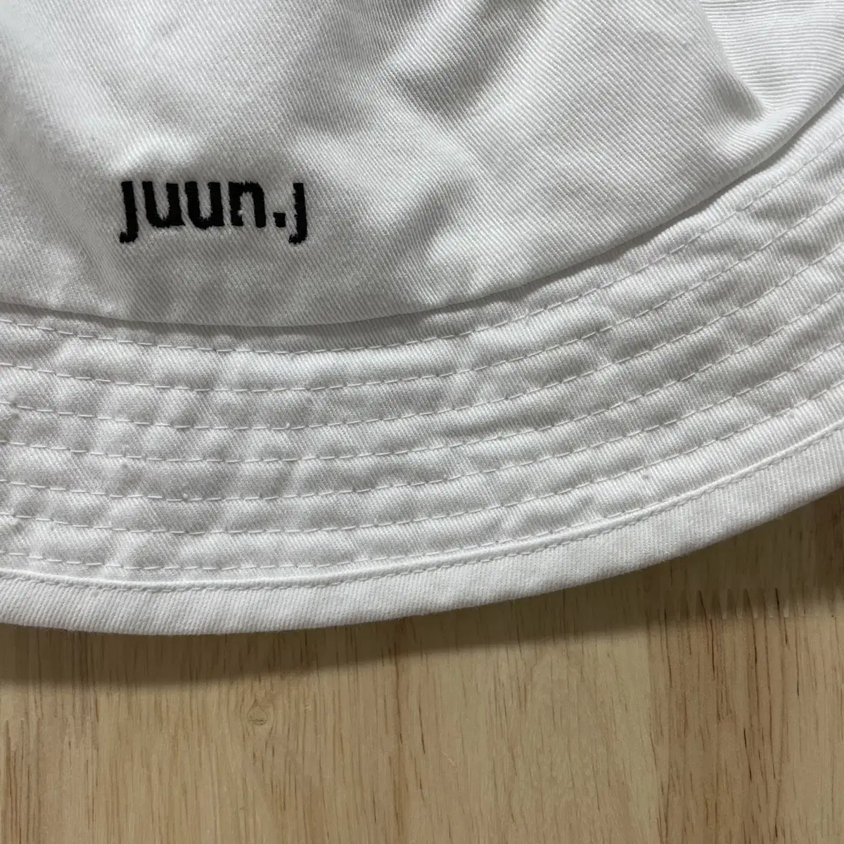 JUUN.J 준지 화이트 버킷햇 F