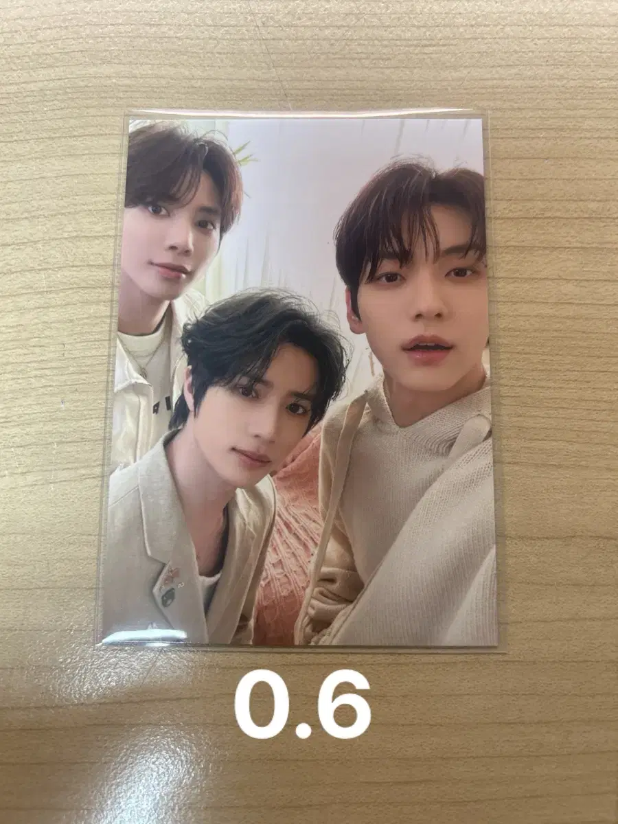 TXT Dreamweek pre-order benefit minipocard