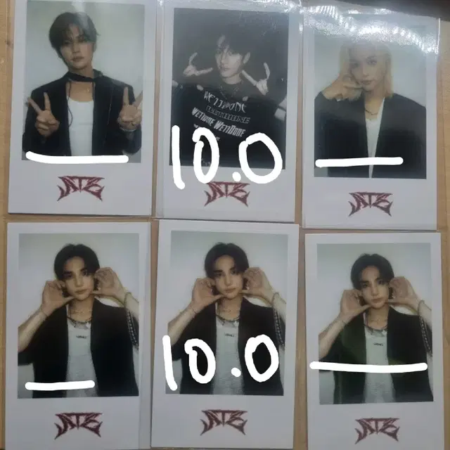 straykids popup ate Polaroid hyunjin